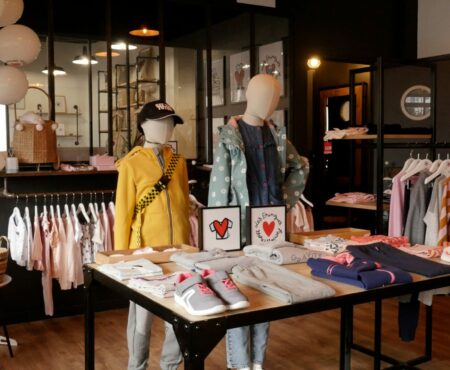 Les Fringues Store Associatif : une boutique d’un nouveau genre, solidaire et inclusive